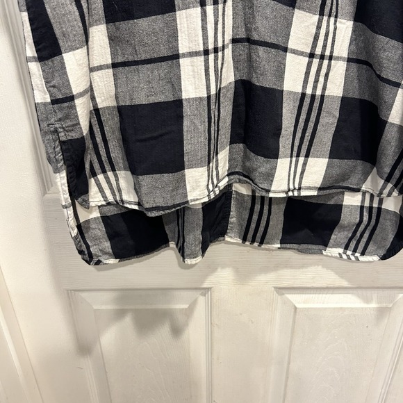 Old Navy Boyfriend Plaid Flannel Shirt Blue White Women's Sz L Popover‎ Gorpcore - Picture 5 of 6